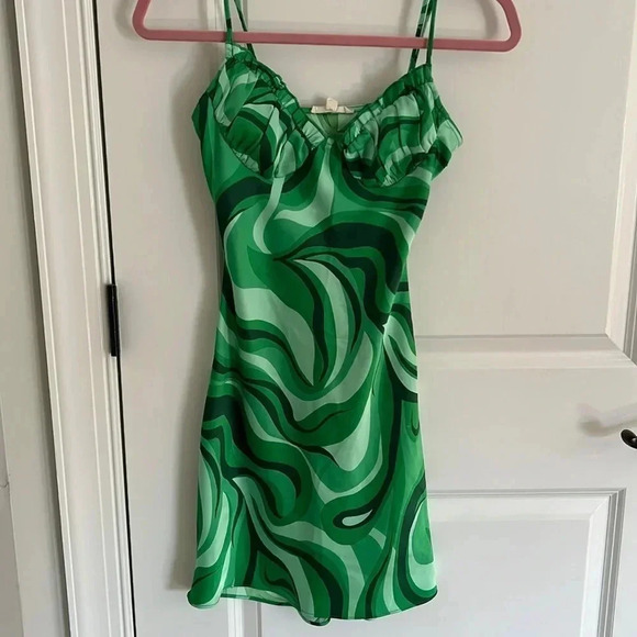 LA HEARTS Y2K green dress size xs NWOT - Picture 2 of 5
